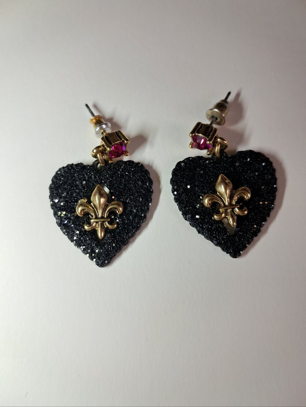 Betsey Johnson Fleur De Lis Crystal Rhinestone Black Heart Earrings